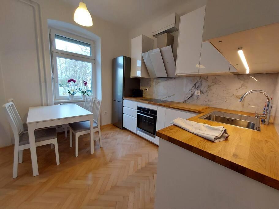 Apartment Bezigrad ليوبليانا المظهر الخارجي الصورة